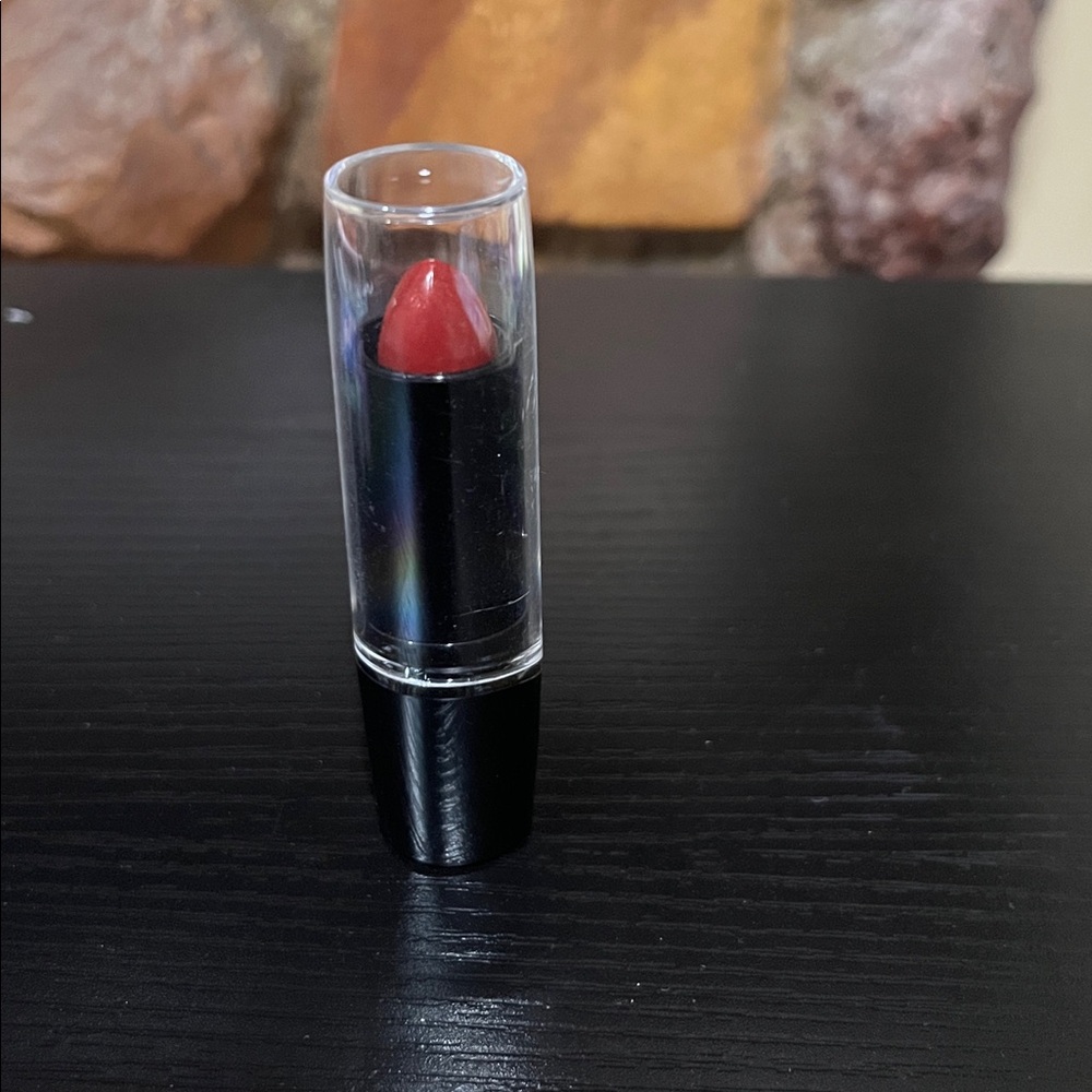 wet n wild dark wine Lipstick new MUST BUNDLE - Picture 2 of 3